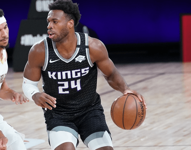 里程碑夜！萨克拉门托国王单刀错失，西甲关键时刻刷纪录，管理层满意，心理建设被强调的简单介绍